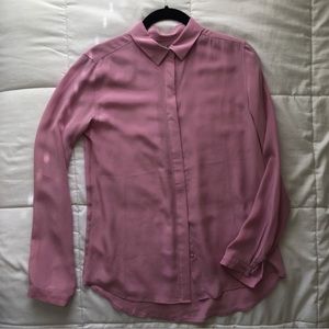 UNIQLO violet long sleeve button blouse XS